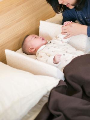 ベビーベッド・布団|farska（ファルスカ）ベッドインベッドエイドオーガニック|クロスドット