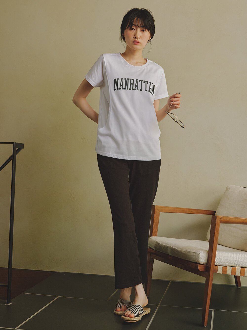 ロゴTシャツ