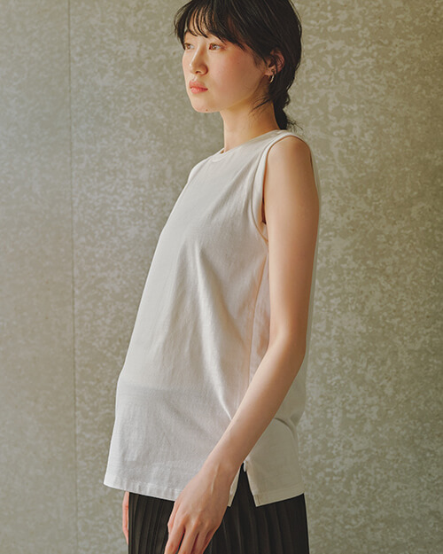 綿混やわらかノースリーブTシャツ