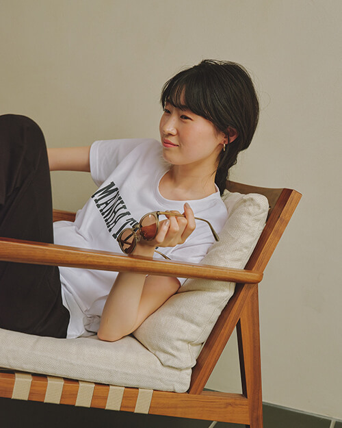 ロゴTシャツ