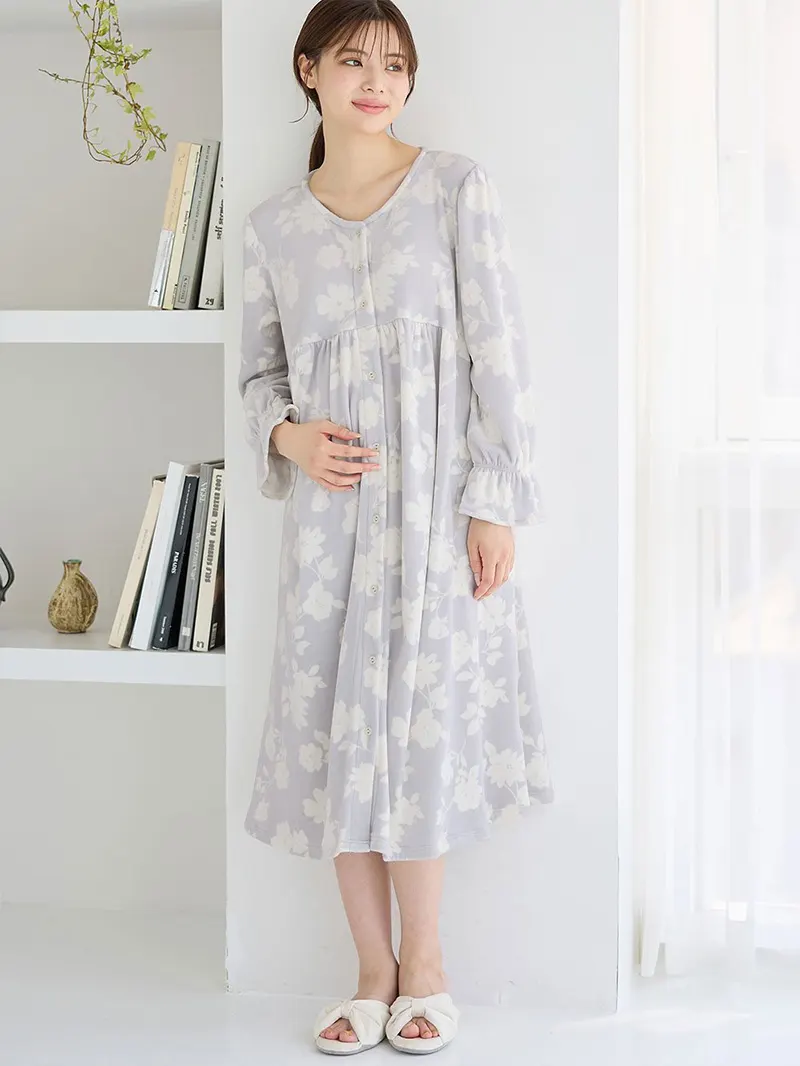 Rosemadame（ローズマダム）ストレッチベロア花柄ネグリジェ